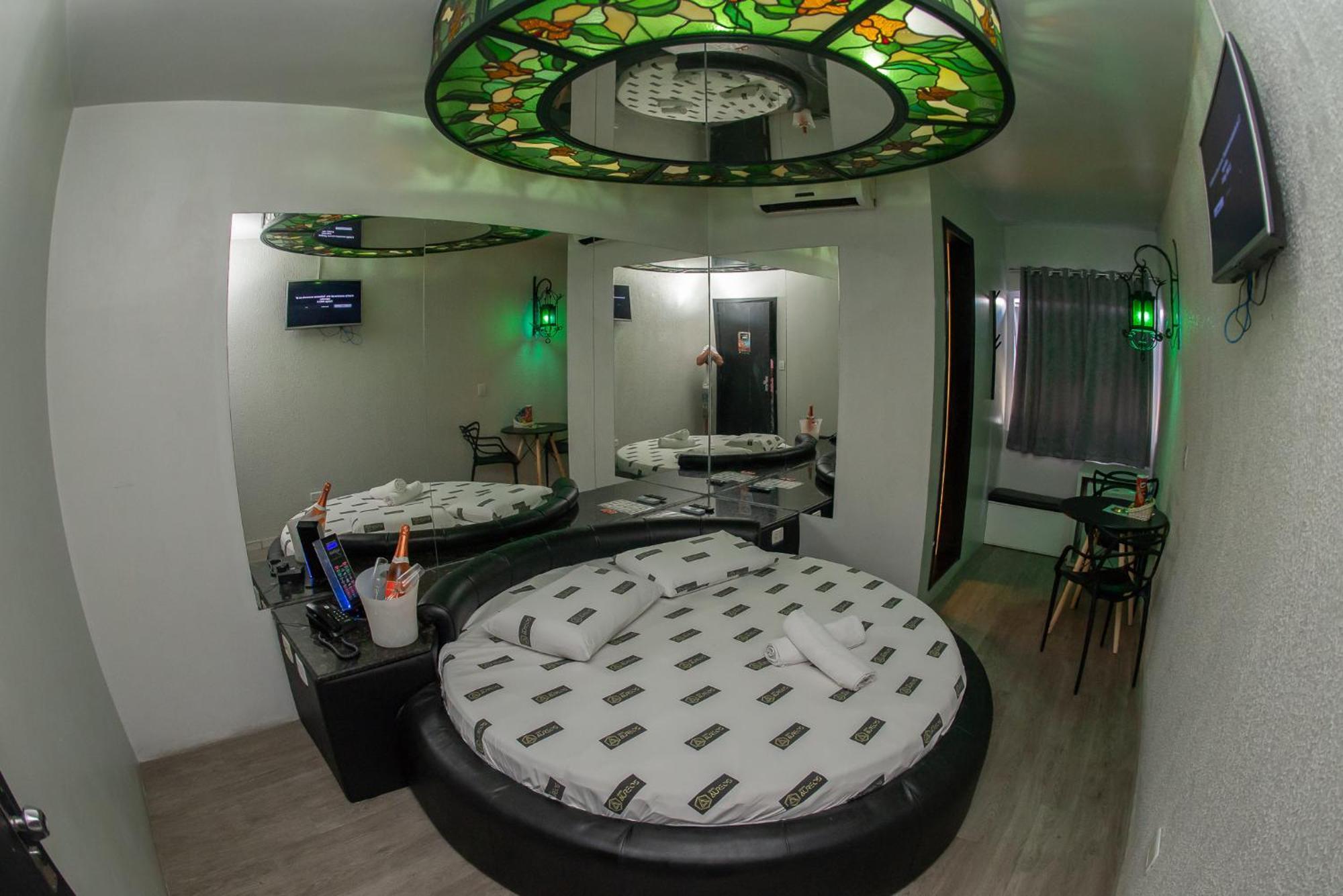 Manhattan Motel (Adults Only) Porto Alegre Exterior photo